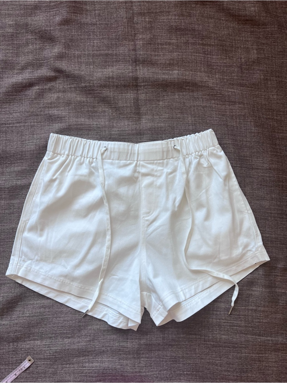 Zaful White Elastic Drawstring Athletic Shorts
